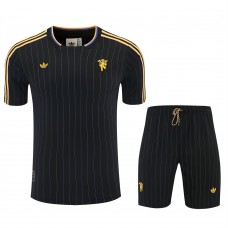 Manchester United Adult Terrace Icons Training Football Kit 2025-26 